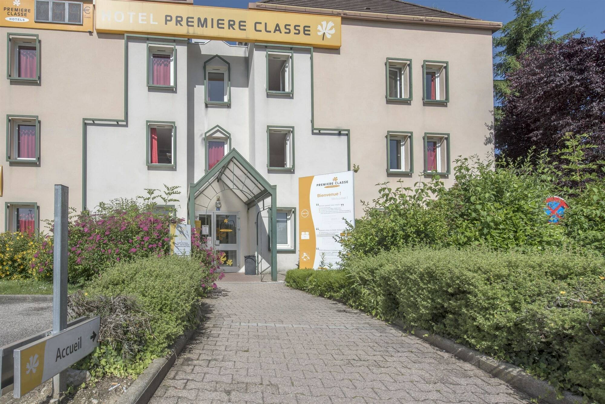 Hotel Premiere Classe Geneve - Saint Genis Pouilly Exterior foto