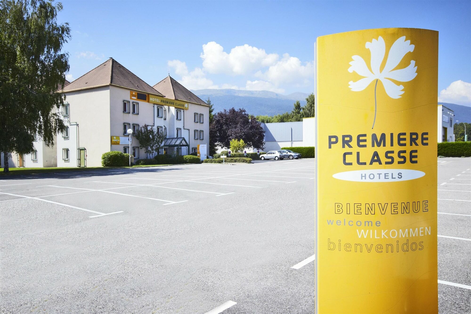 Hotel Premiere Classe Geneve - Saint Genis Pouilly Exterior foto